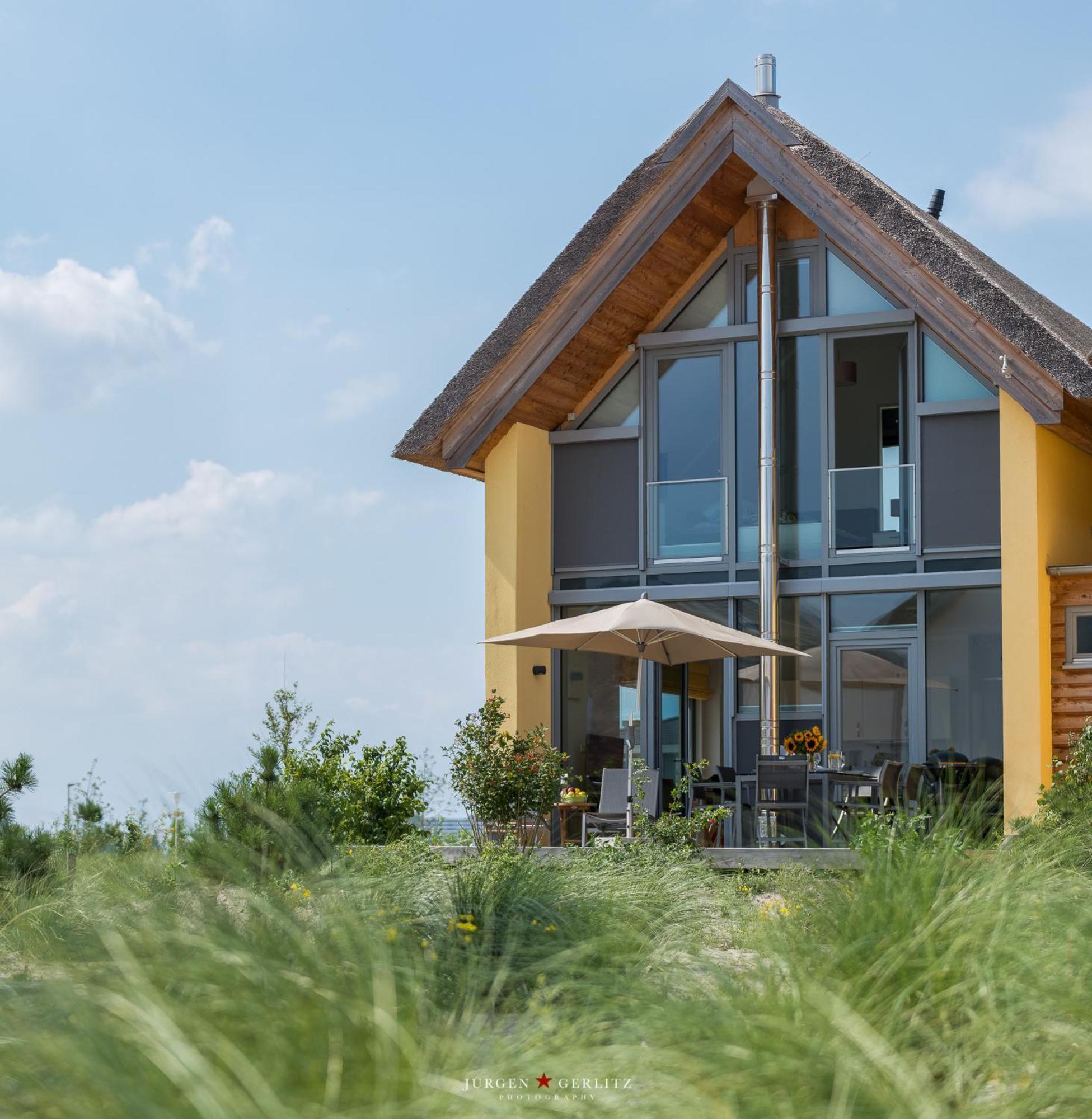 Ostsee - Reetdachhaus Nr 7 Haddock im Strand Resort Heiligenhafen Exterior foto